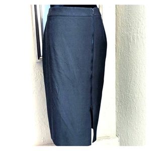 Like New Ann Taylor double zip tulip skirt